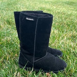 Black Bearpaw kids boots